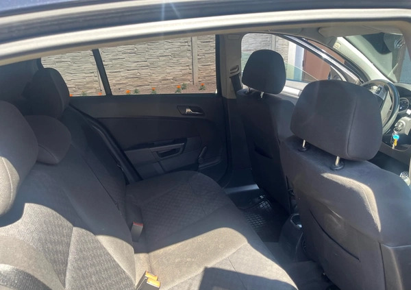 Opel Astra cena 8500 przebieg: 225900, rok produkcji 2004 z Mosina małe 29